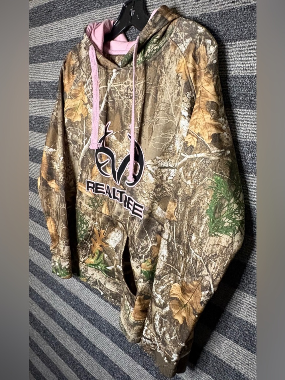 Realtree Mountainaire Forest Camo Performance Hoodie Sweatshirt Women’s XL EUC - Picture 4 of 8